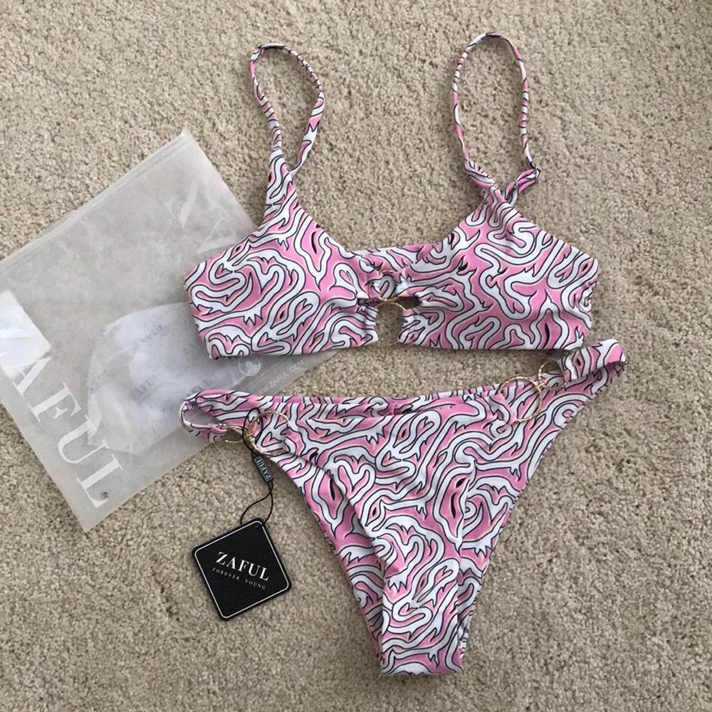 NWT Zaful Abstract Print Dual Ring Bikini Swimsuit